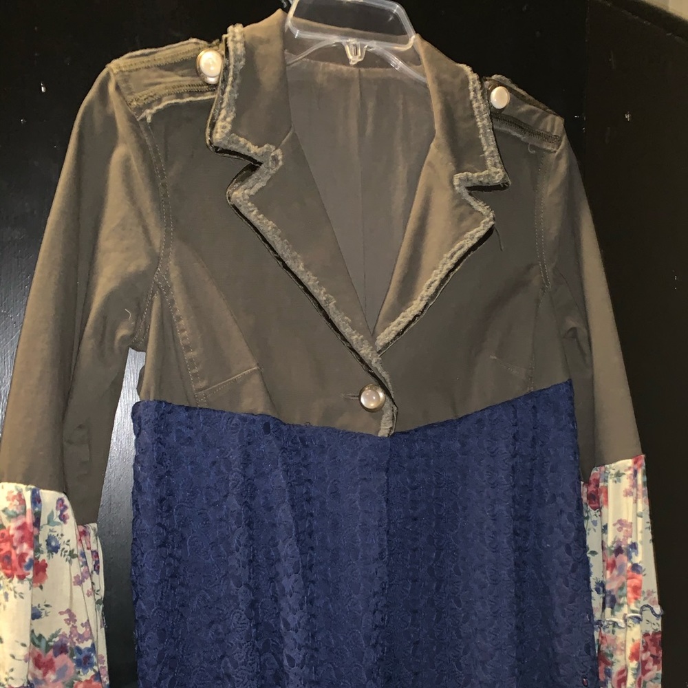 Always in style... jacket!